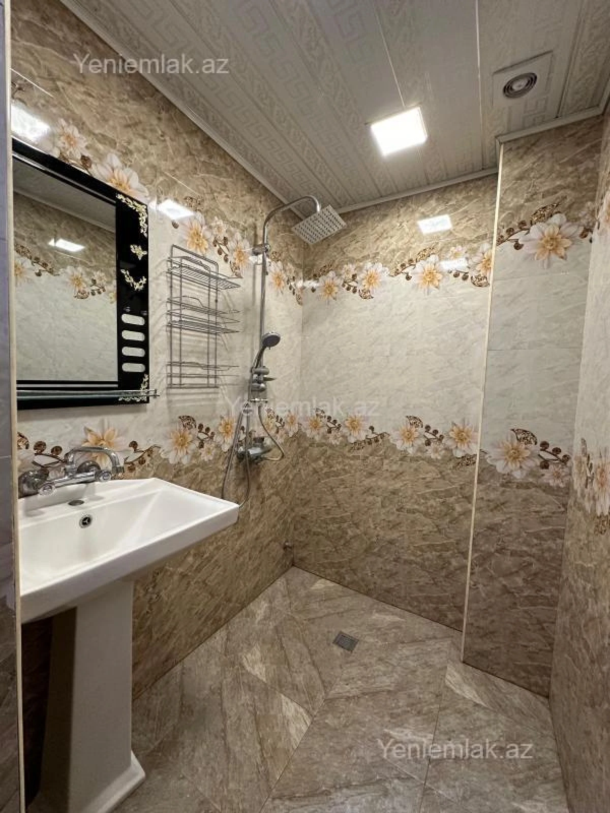 Satılır 3 otaqlı yeni tikili 78 m²