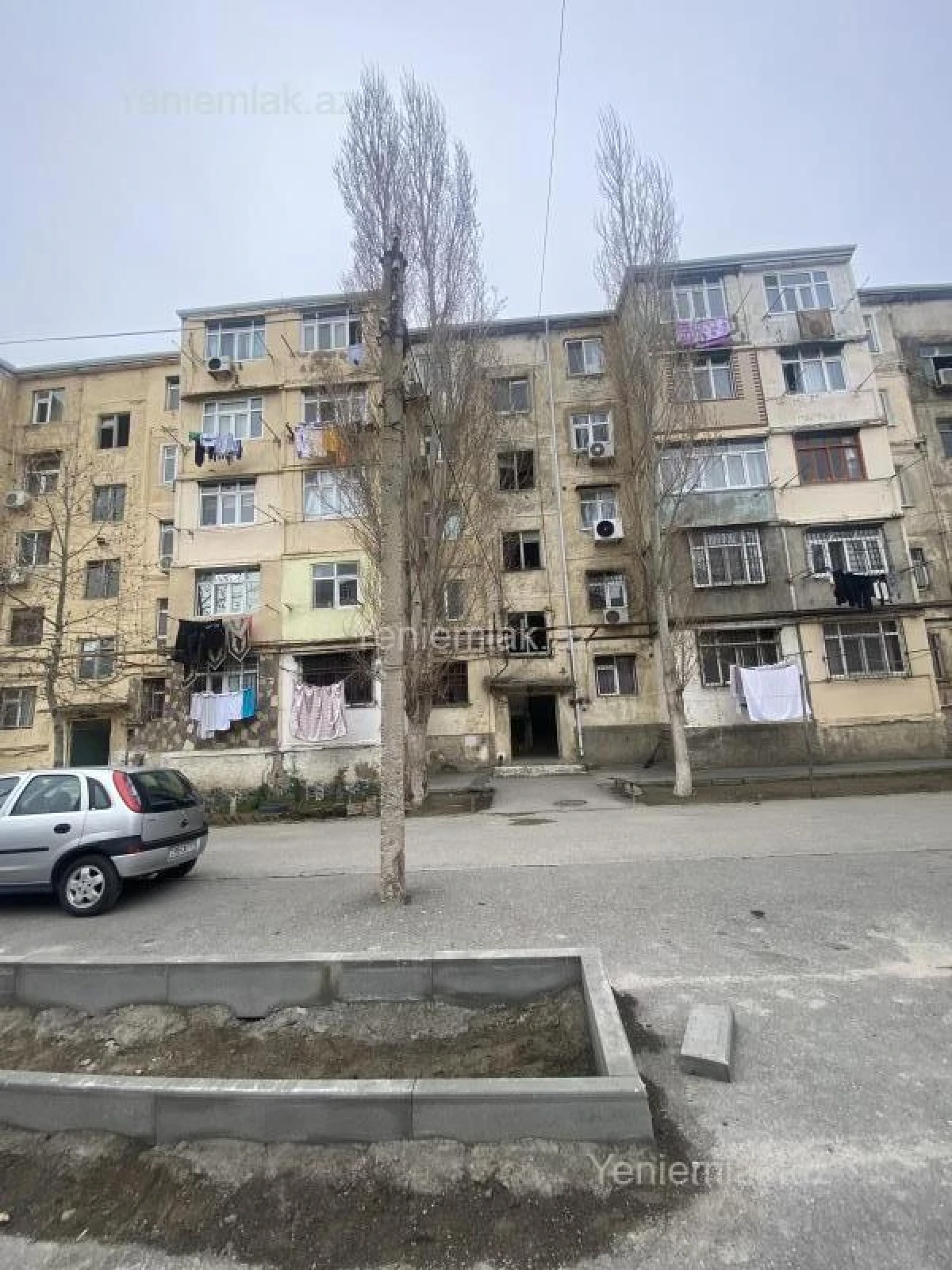 Satılır 3 otaqlı köhnə tikili 68 m²