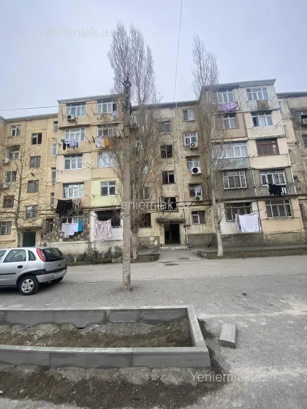 Satılır 3 otaqlı köhnə tikili 68 m²