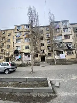 Satılır 3 otaqlı köhnə tikili 68 m² — Sumqayıt, 5-ci mikrorayon 3 otaq 68.00 m²