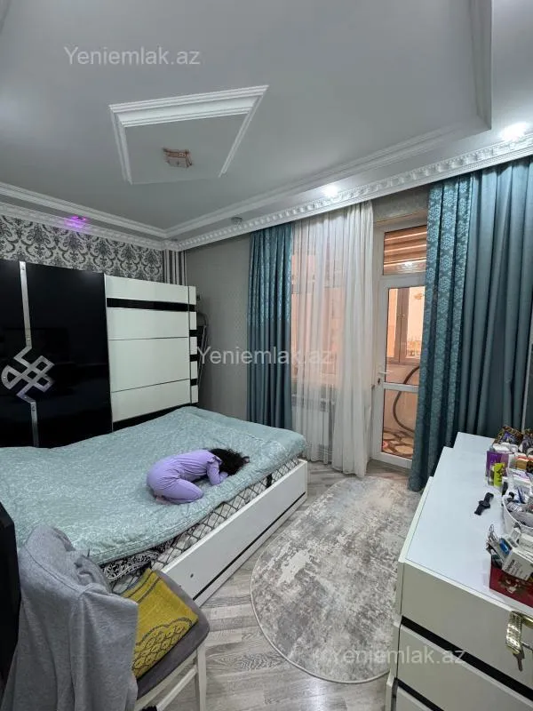 Satılır 3 otaqlı yeni tikili 94 m²