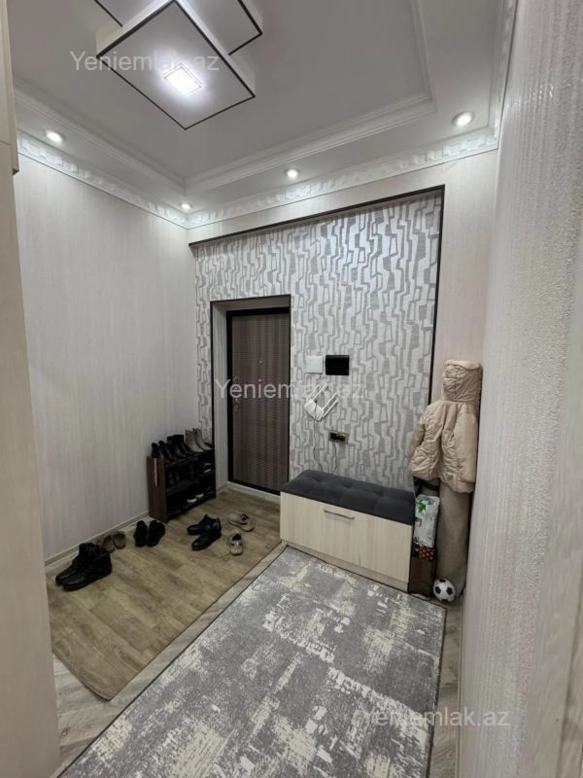 Satılır 3 otaqlı yeni tikili 94 m²