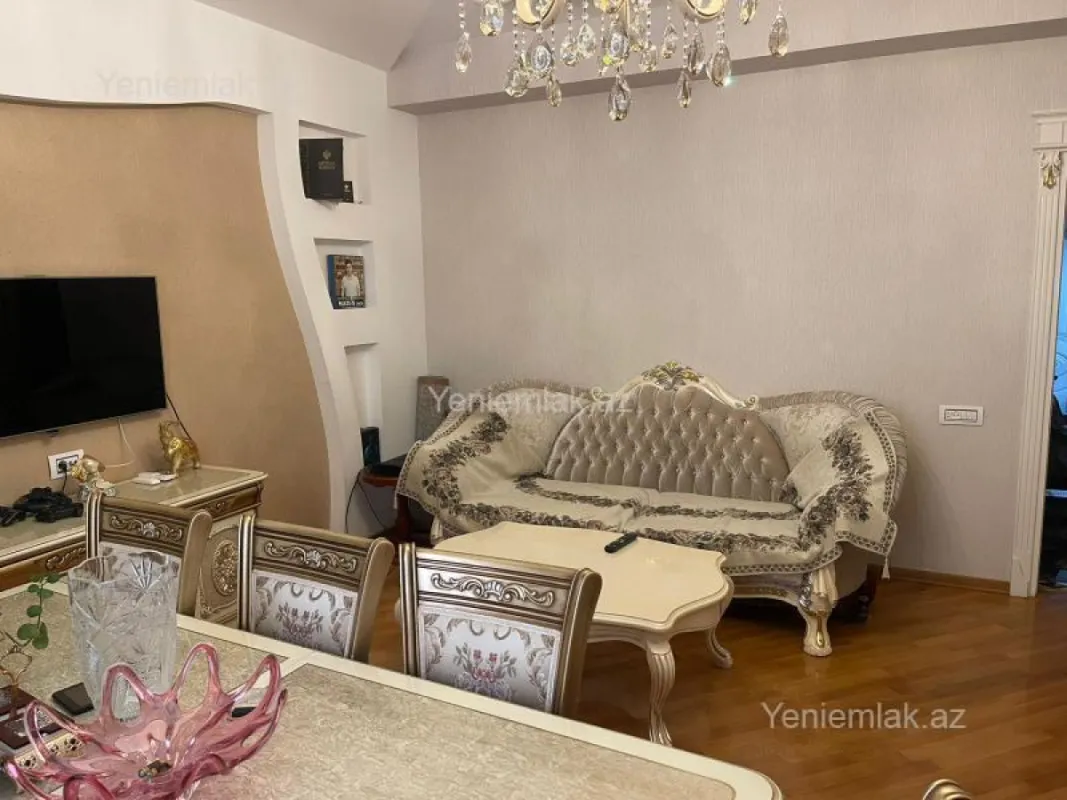 Satılır 3 otaqlı yeni tikili 98 m²
