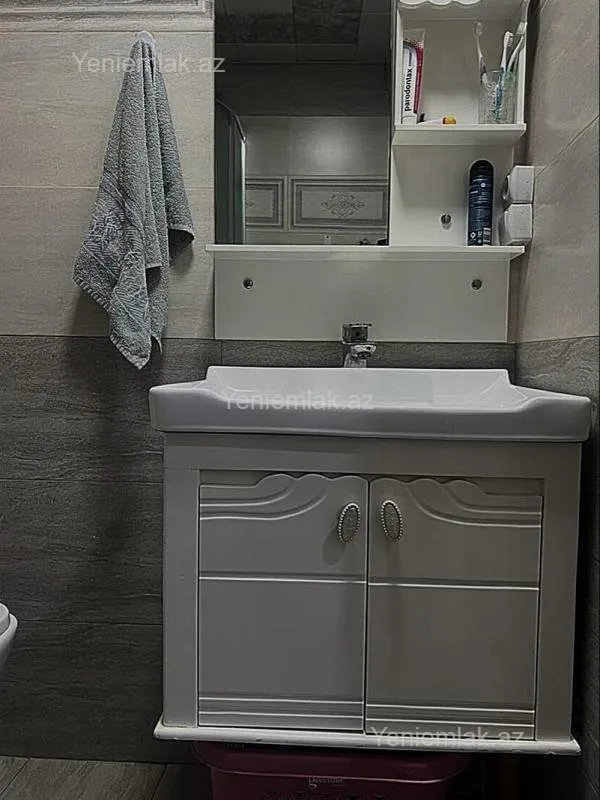 Satılır 3 otaqlı yeni tikili 60 m²