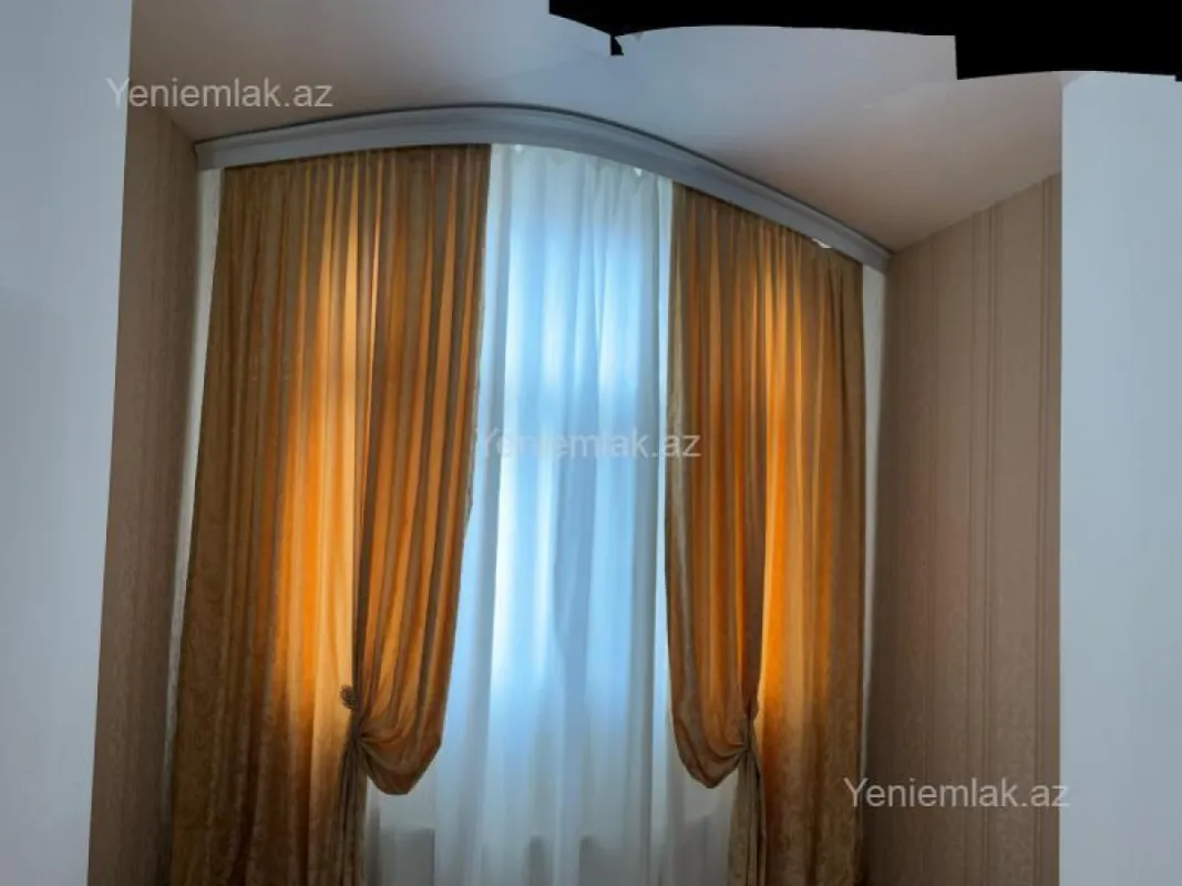 Satılır 3 otaqlı köhnə tikili 72 m²