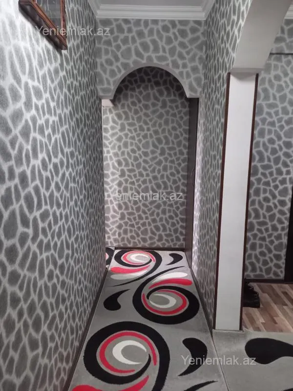 Satılır 3 otaqlı köhnə tikili 78 m²