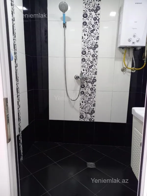 Satılır 3 otaqlı köhnə tikili 78 m²