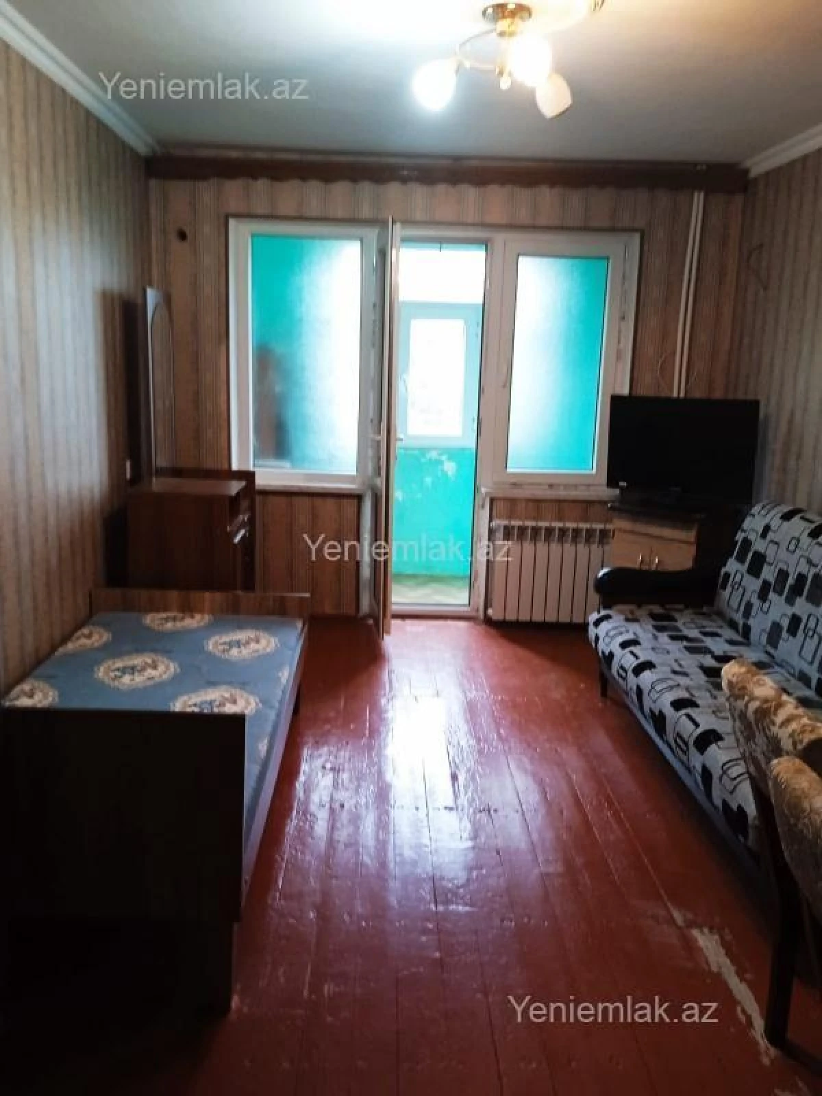 Satılır 1 otaqlı köhnə tikili 50 m²