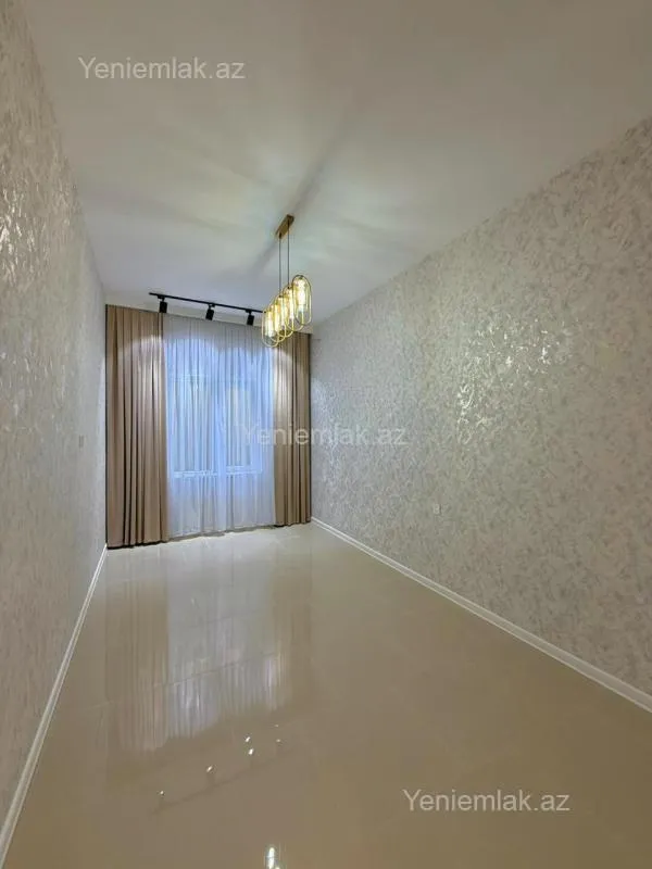Satılır 4 otaqlı həyət evi 140 m²