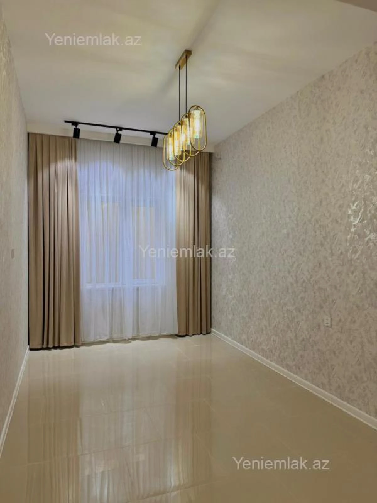 Satılır 4 otaqlı həyət evi 140 m²