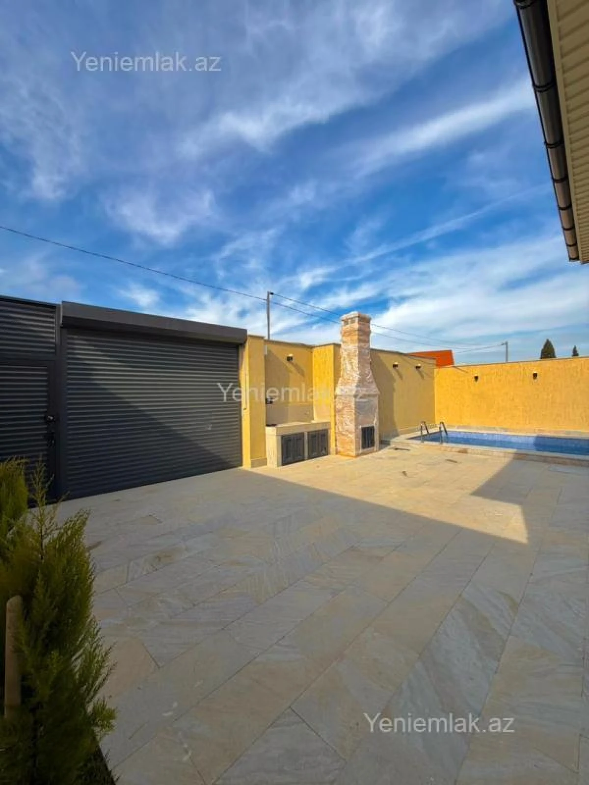 Satılır 4 otaqlı həyət evi 140 m²