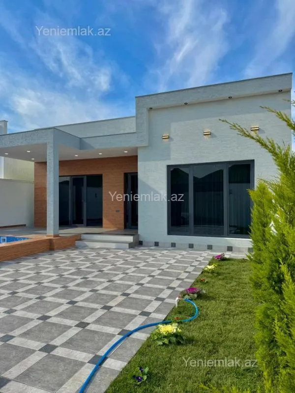 Satılır 4 otaqlı həyət evi 150 m²