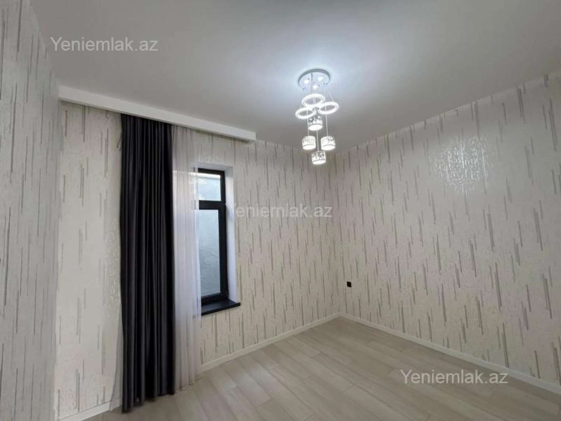 Satılır 4 otaqlı həyət evi 105 m²