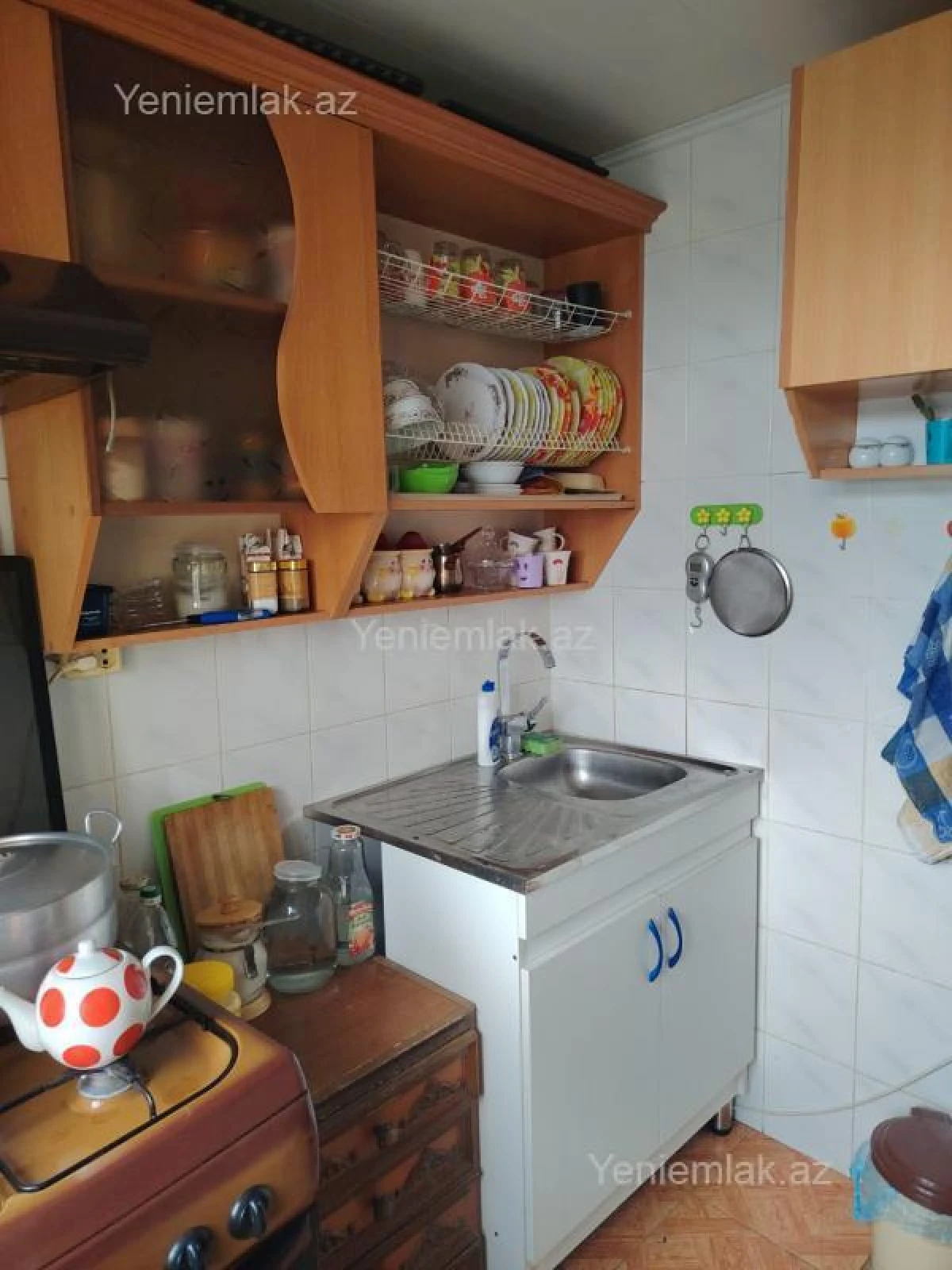 Satılır 3 otaqlı köhnə tikili 68 m²