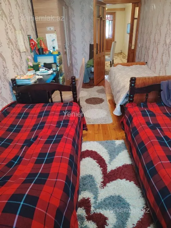 Satılır 3 otaqlı köhnə tikili 68 m²