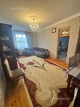 Satılır 5 otaqlı həyət evi 150 m²