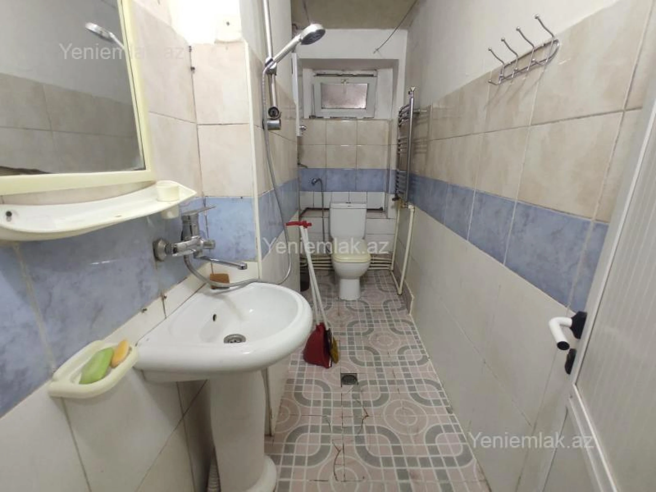 Satılır 3 otaqlı köhnə tikili 55 m²