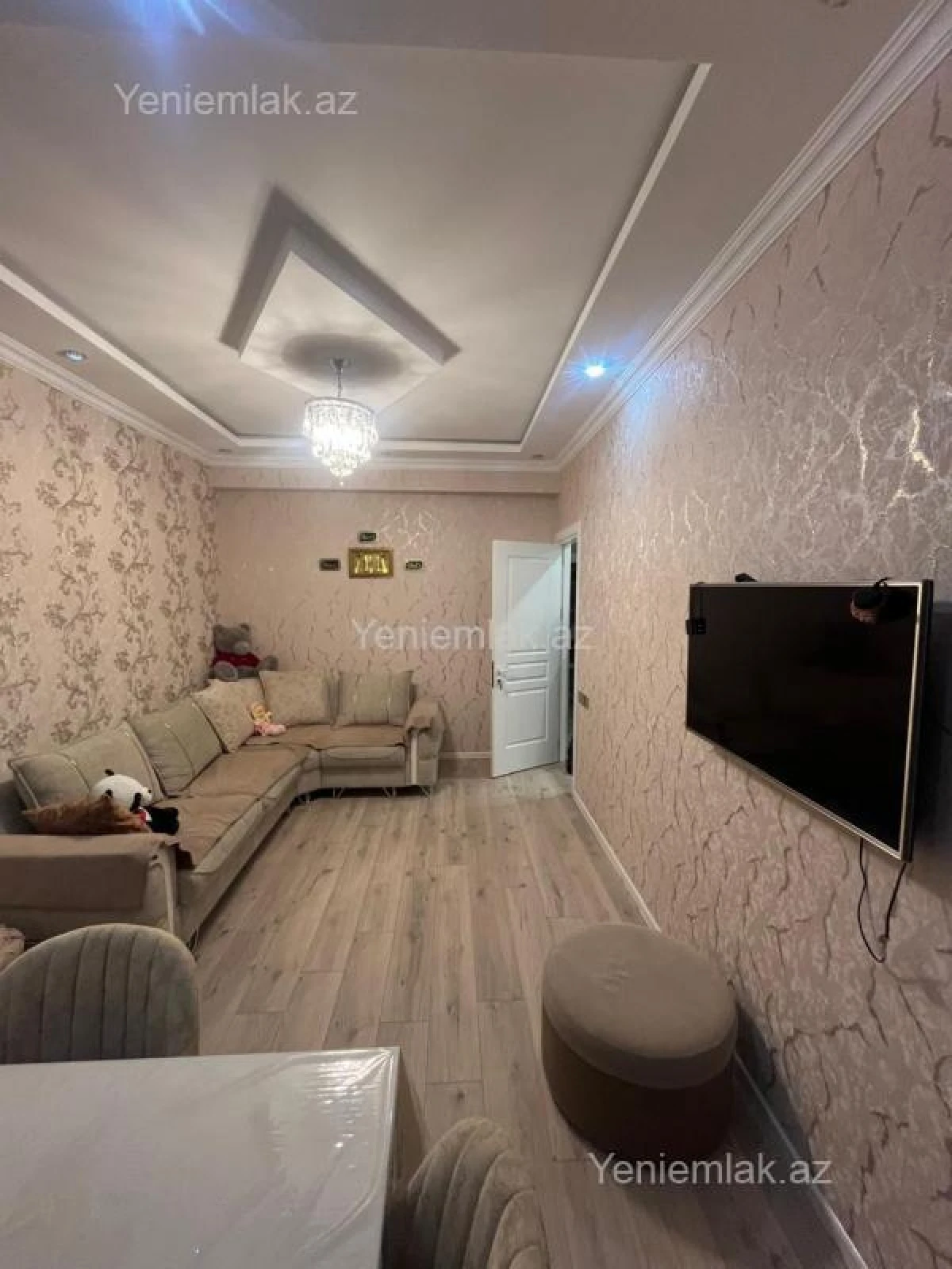 Satılır 3 otaqlı yeni tikili 82 m²