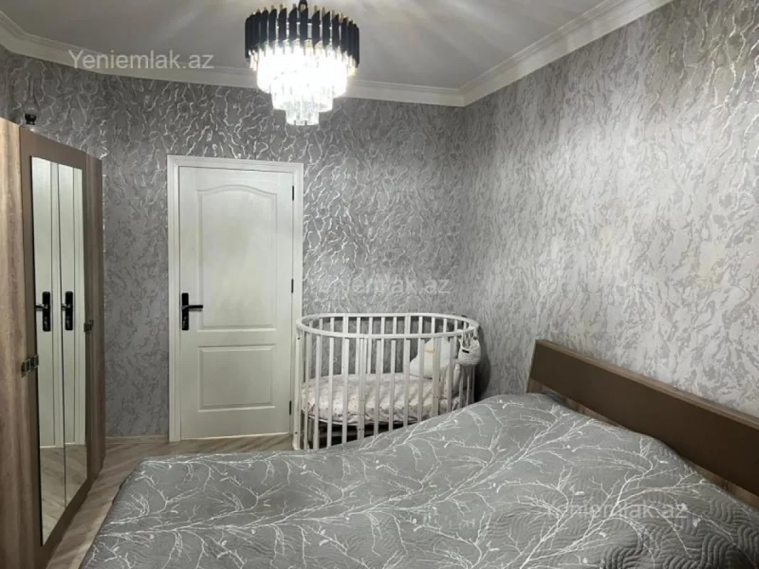 Satılır 3 otaqlı köhnə tikili 85 m²