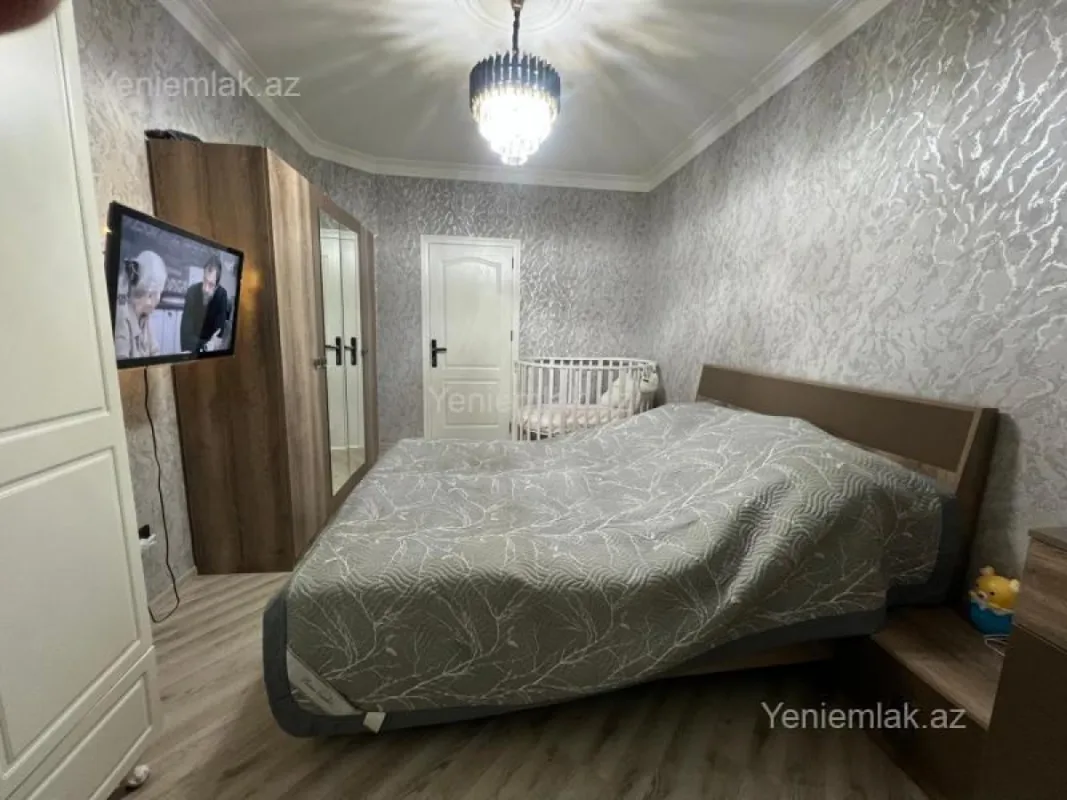 Satılır 3 otaqlı köhnə tikili 85 m²