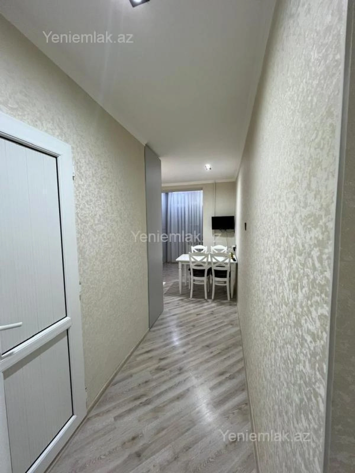 Satılır 3 otaqlı köhnə tikili 85 m²