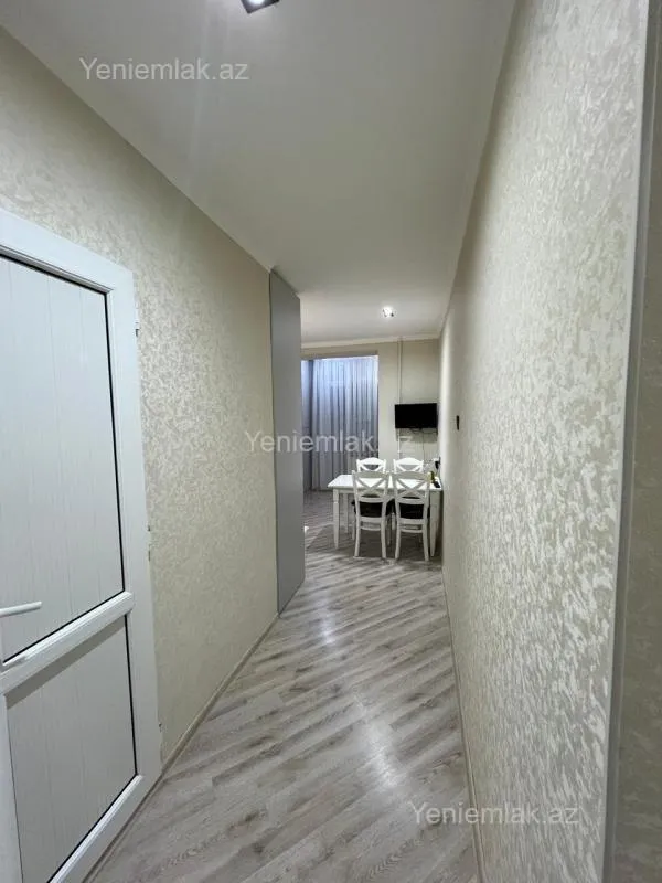 Satılır 3 otaqlı köhnə tikili 85 m²