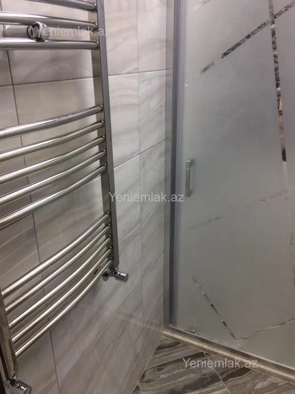 Satılır 3 otaqlı yeni tikili 118 m²