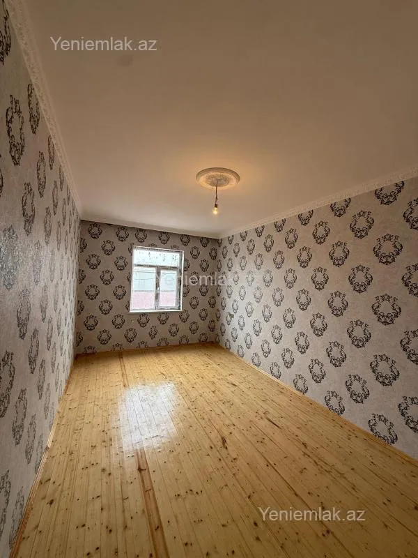 Satılır 3 otaqlı həyət evi 100 m²