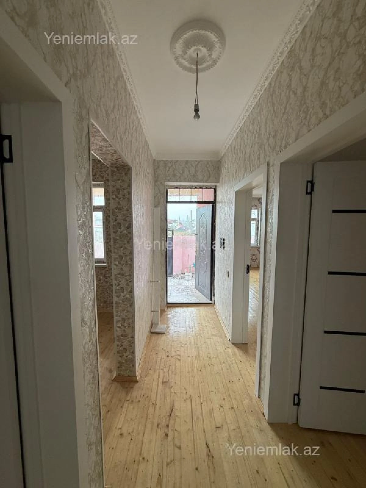 Satılır 3 otaqlı həyət evi 100 m²