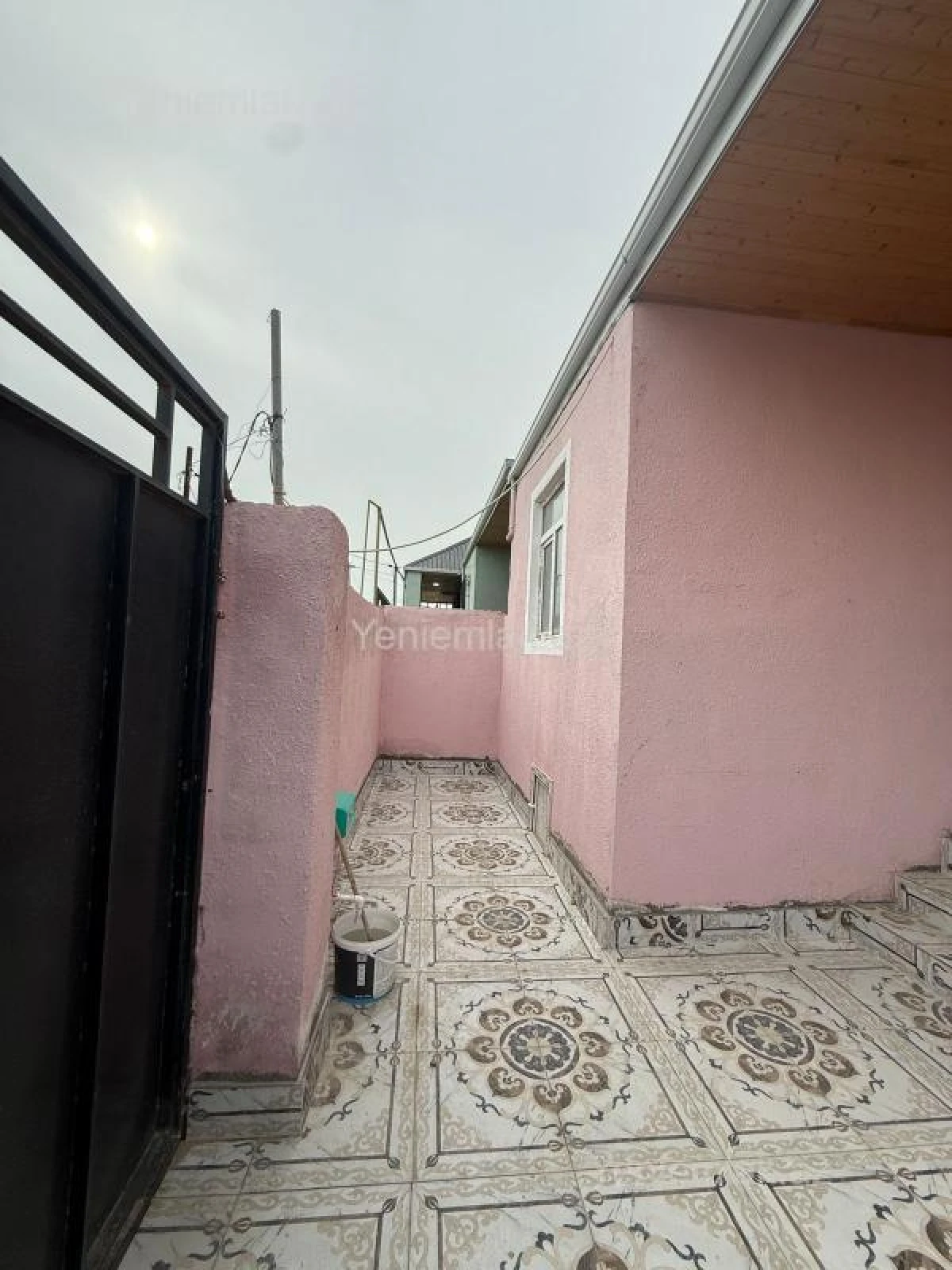 Satılır 3 otaqlı həyət evi 100 m²