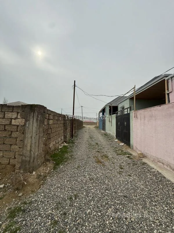 Satılır 3 otaqlı həyət evi 100 m²