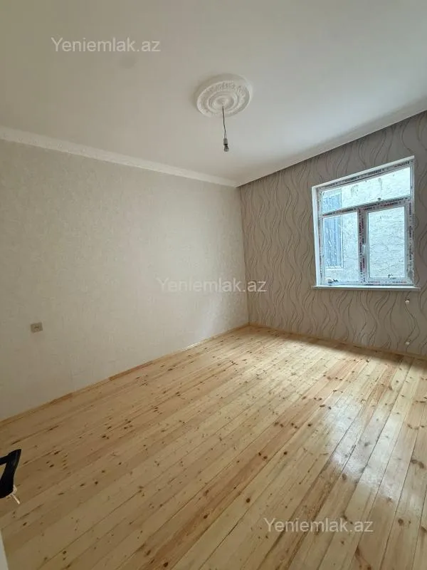 Satılır 3 otaqlı həyət evi 100 m²