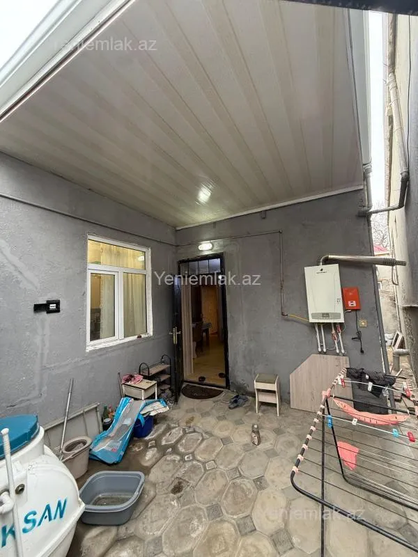 Satılır 2 otaqlı həyət evi 80 m²