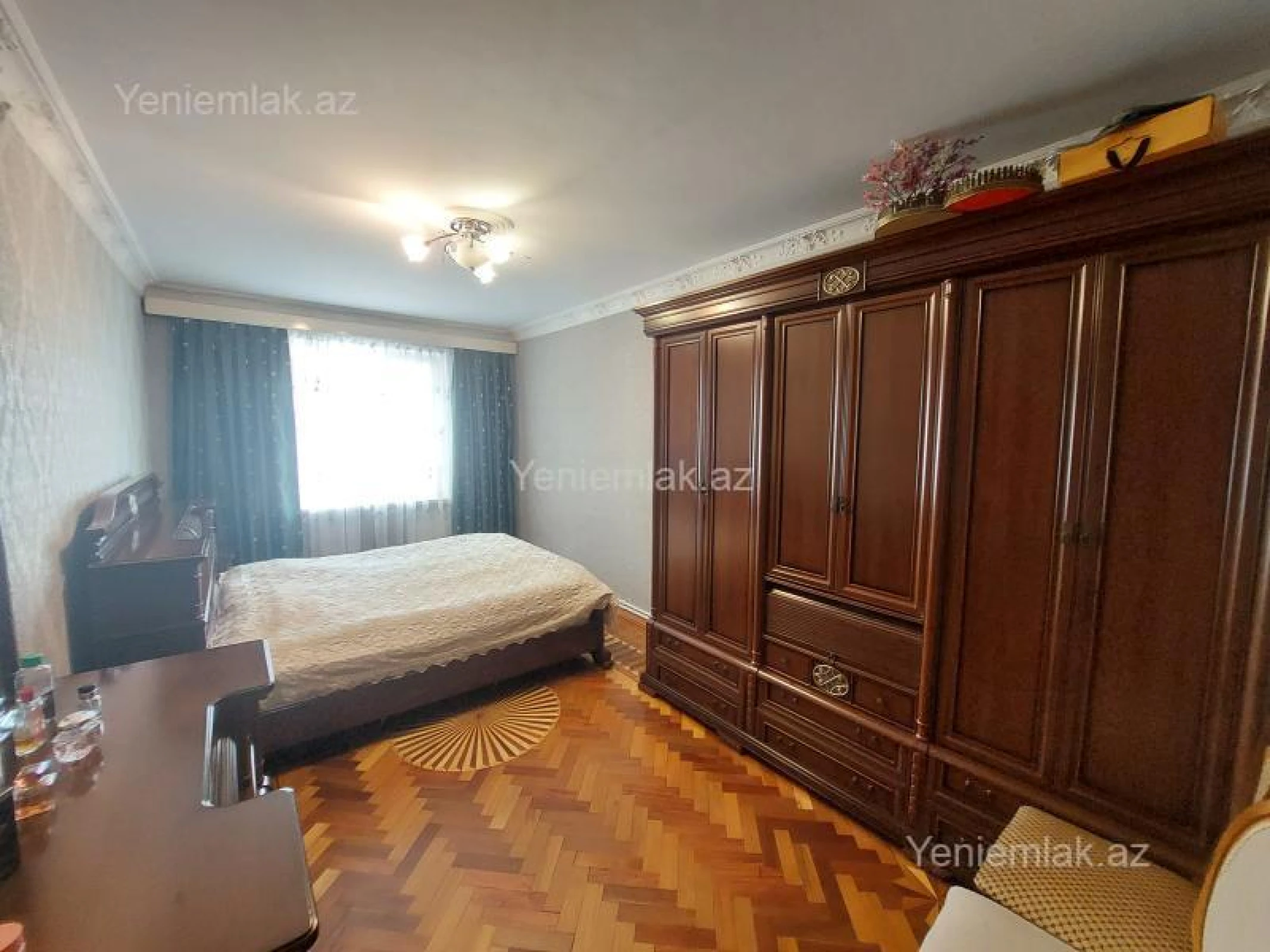 Satılır 5 otaqlı köhnə tikili 133 m²