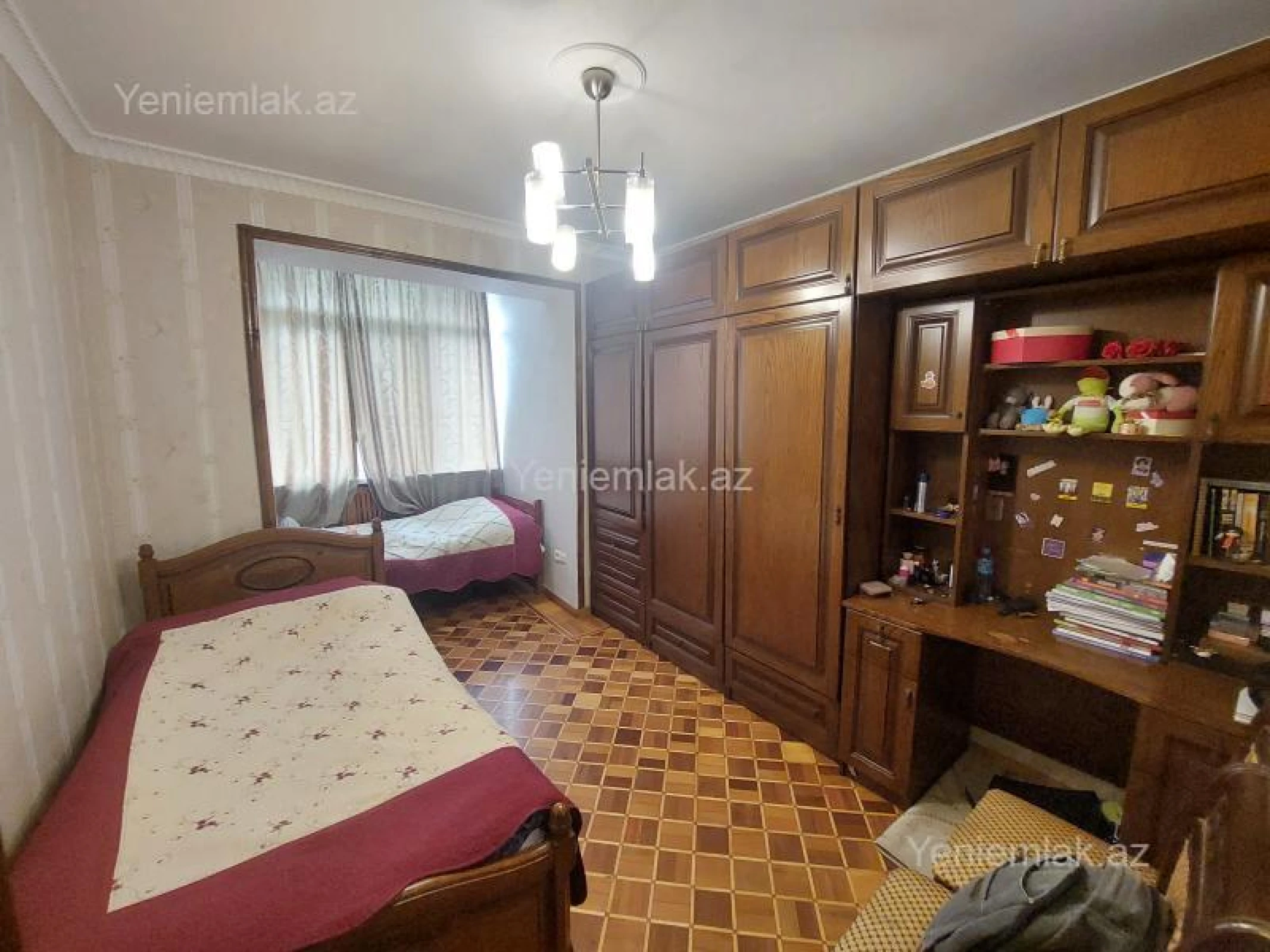 Satılır 5 otaqlı köhnə tikili 133 m²