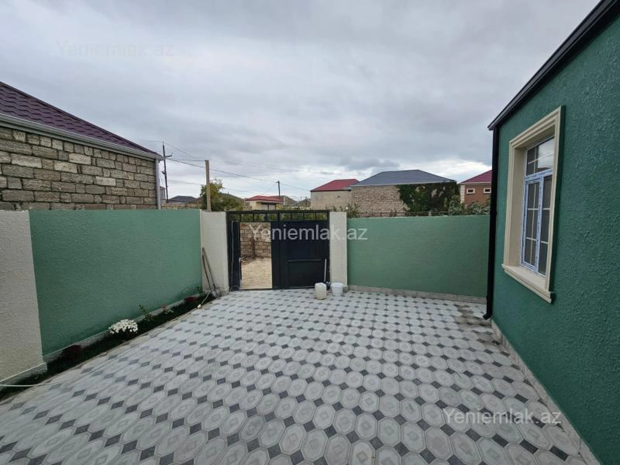 Satılır 3 otaqlı həyət evi 90 m²