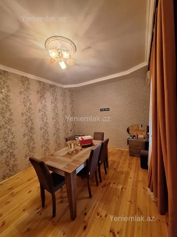 Satılır 3 otaqlı həyət evi 100 m²