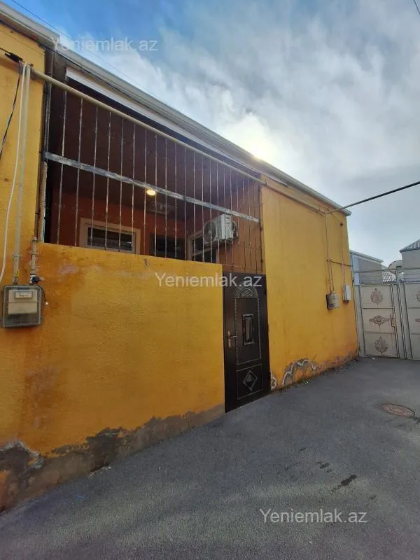 Satılır 3 otaqlı həyət evi 100 m²