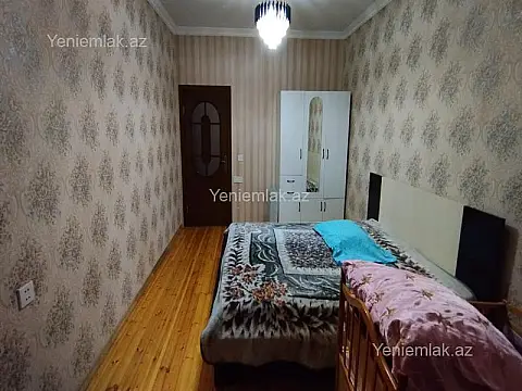 Satılır 3 otaqlı köhnə tikili 75 m²
