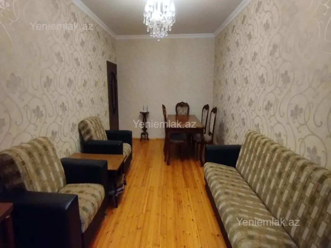 Satılır 3 otaqlı köhnə tikili 75 m²