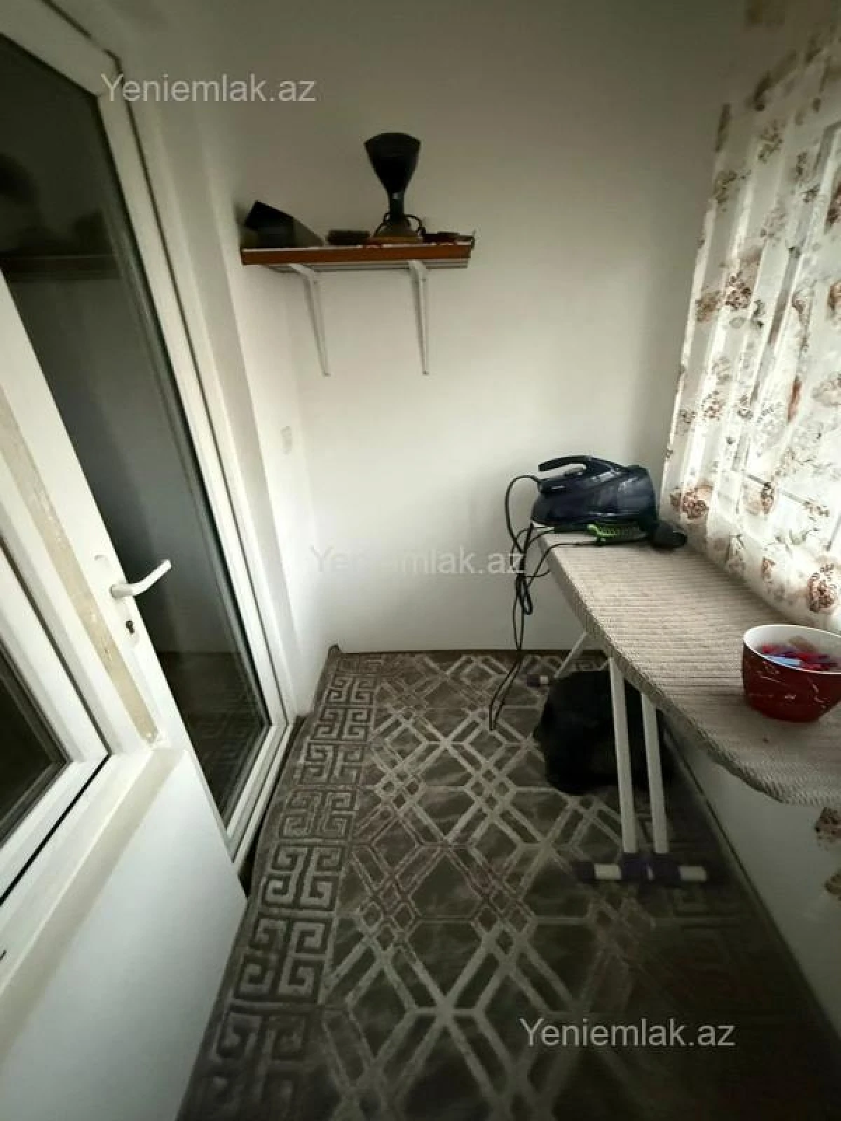 Satılır 3 otaqlı köhnə tikili 90 m²