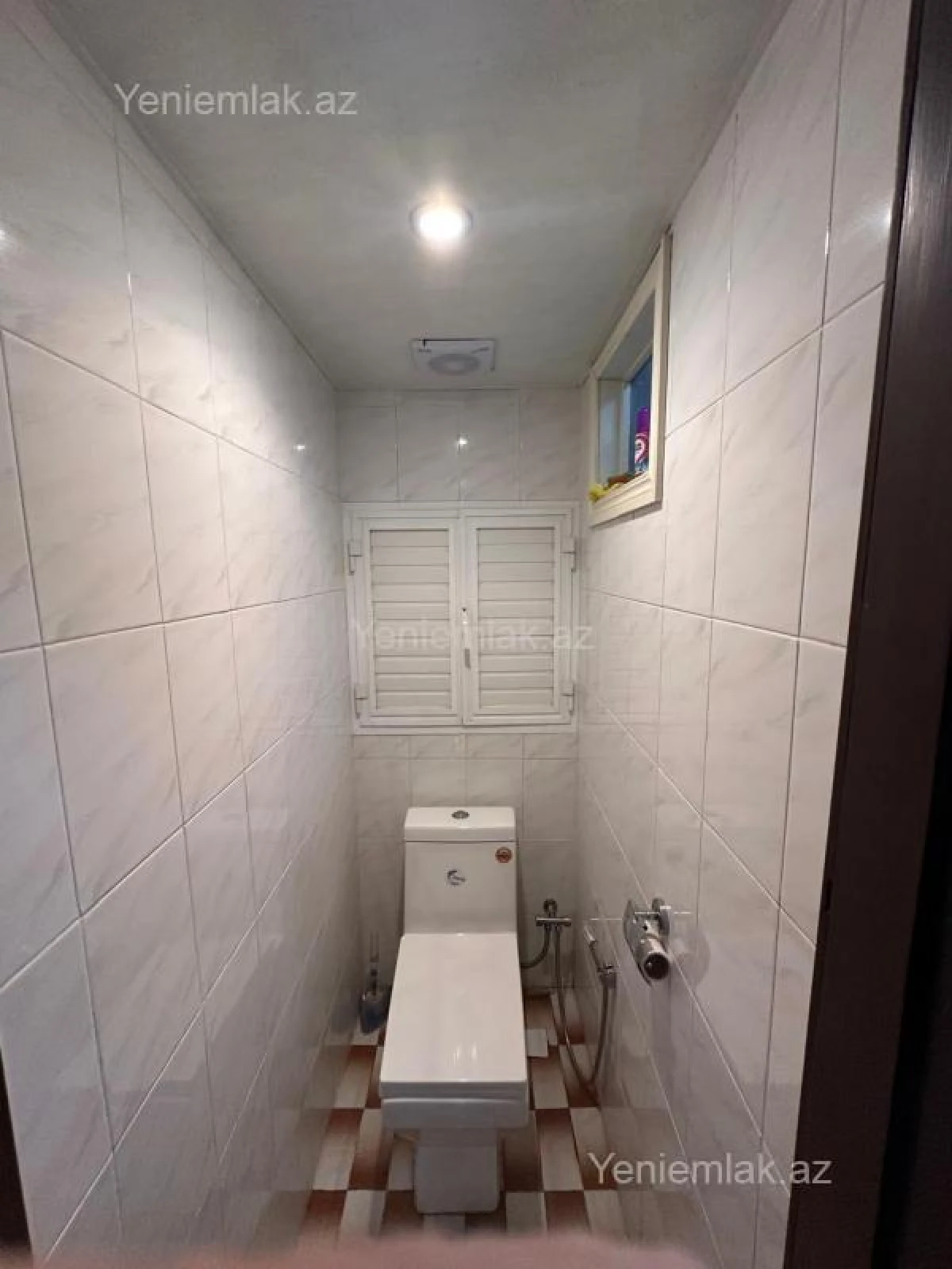 Satılır 3 otaqlı köhnə tikili 80 m²