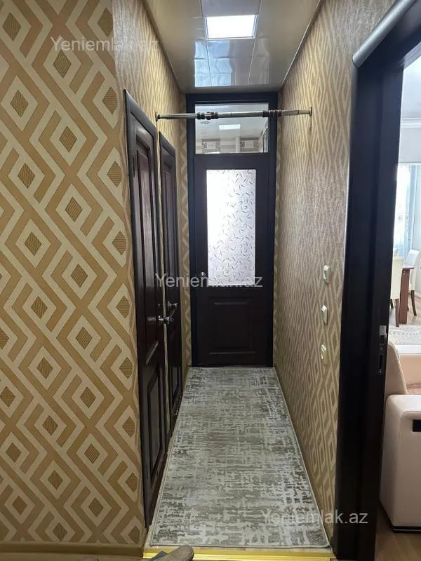 Satılır 3 otaqlı köhnə tikili 80 m²
