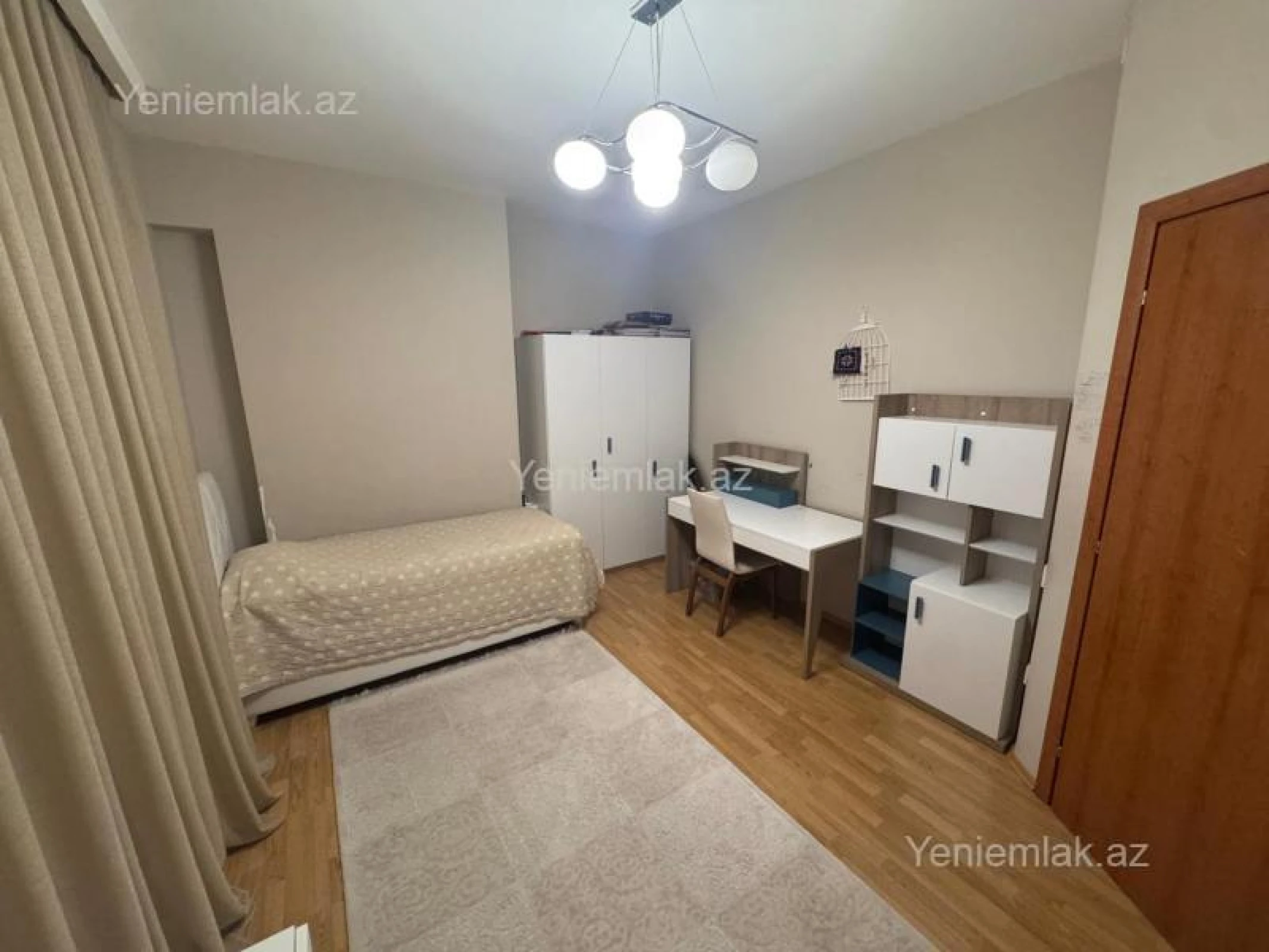 Satılır 3 otaqlı yeni tikili 110 m²