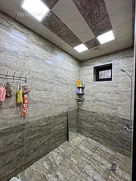 Satılır 5 otaqlı həyət evi 165 m²