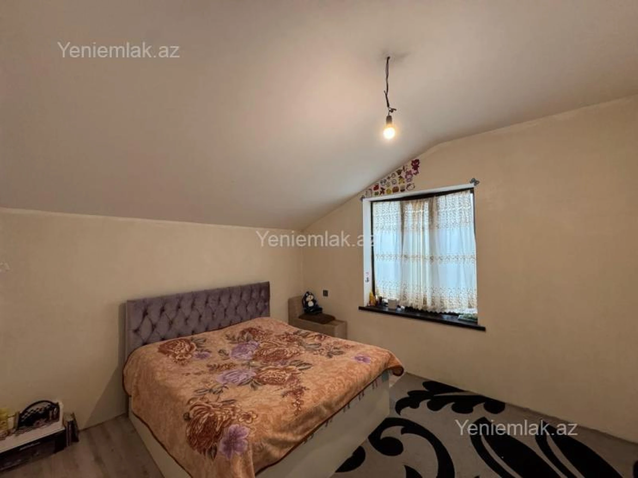 Satılır 5 otaqlı həyət evi 165 m²