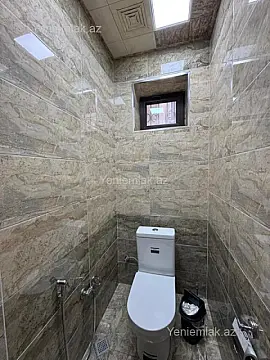 Satılır 5 otaqlı həyət evi 165 m²