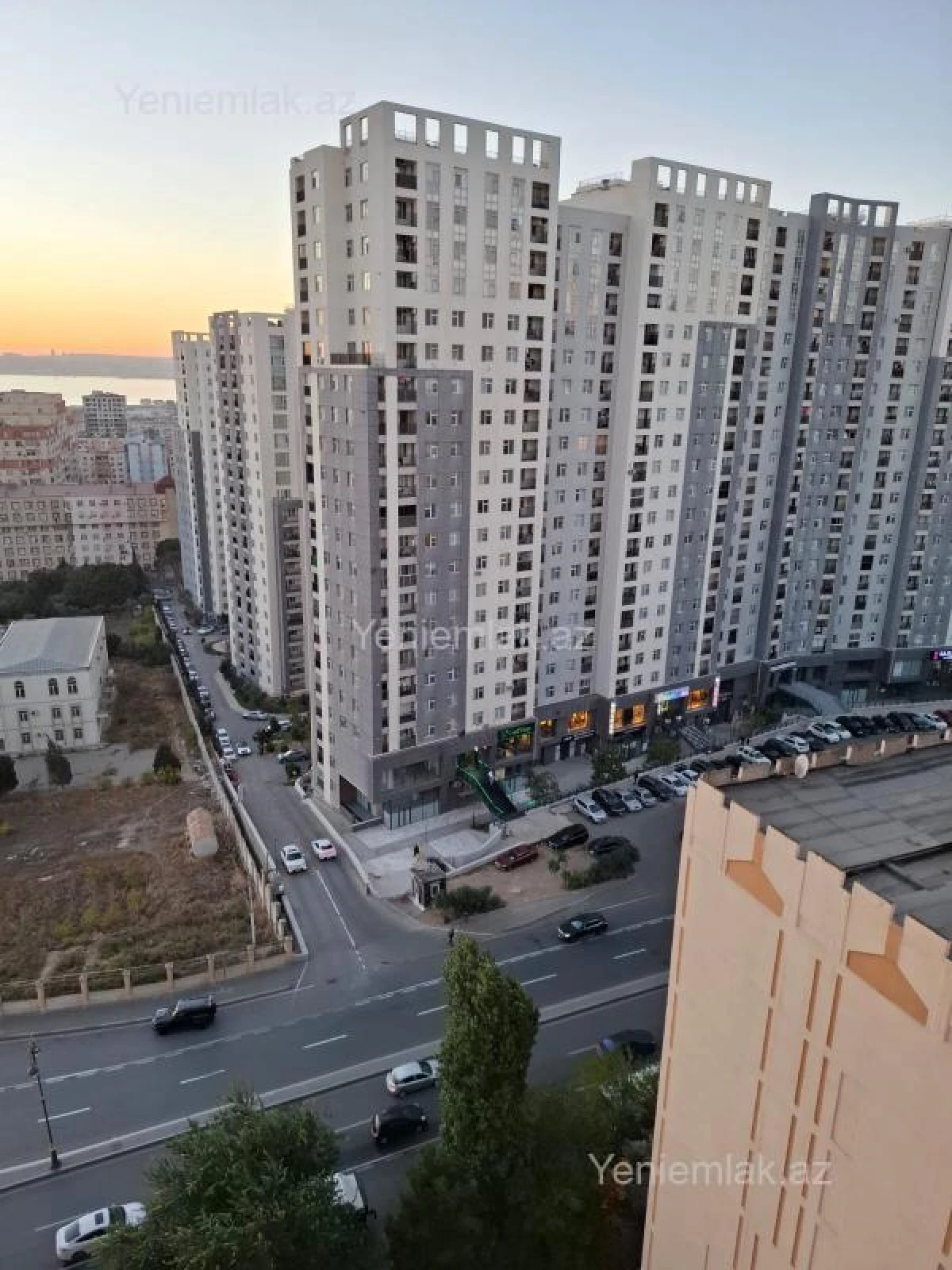 Satılır 2 otaqlı yeni tikili 95 m²