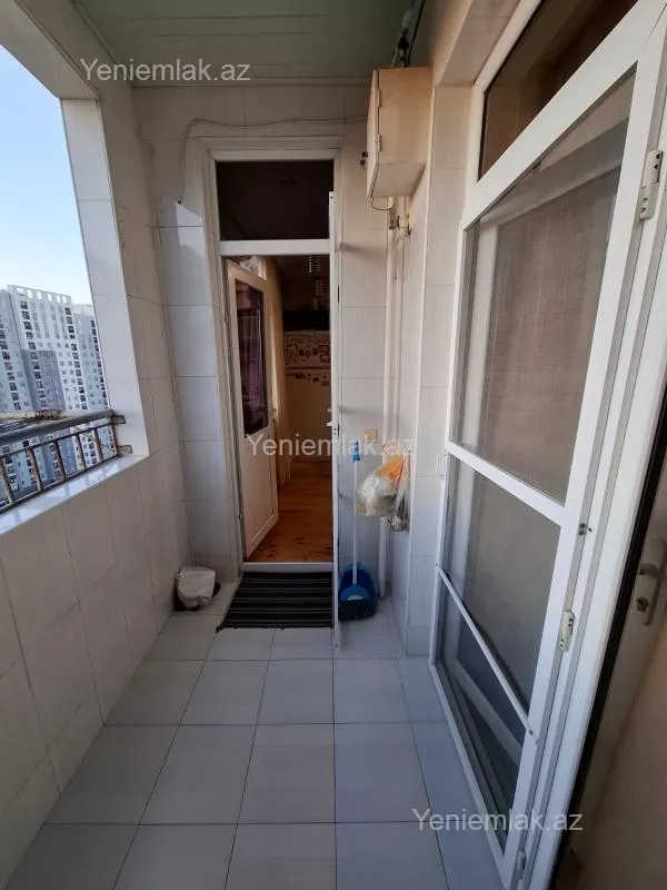 Satılır 2 otaqlı yeni tikili 95 m²