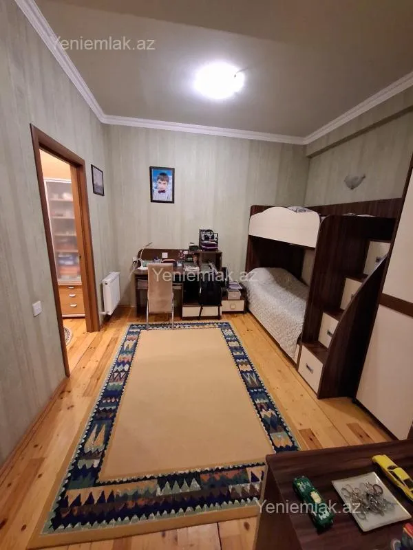 Satılır 2 otaqlı yeni tikili 95 m²